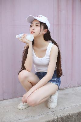 善良女秘书的目的,善良的女秘书